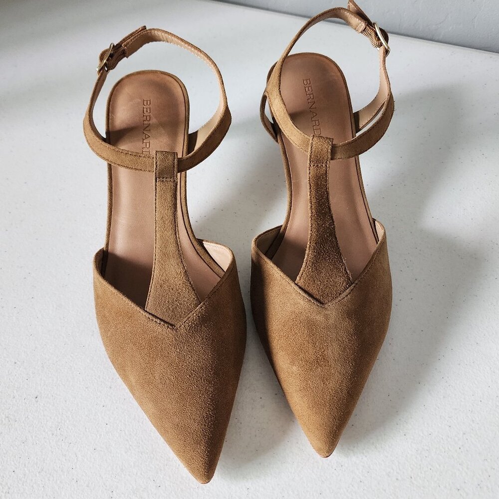 Bernardo Kitten Heel Pumps "NEW" - Picture 2 of 14